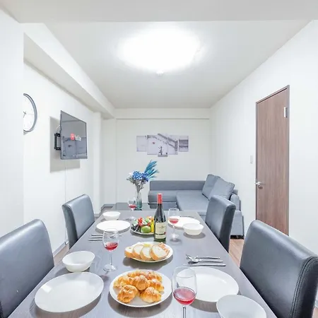 Art Namba Higashi 2F Apartment